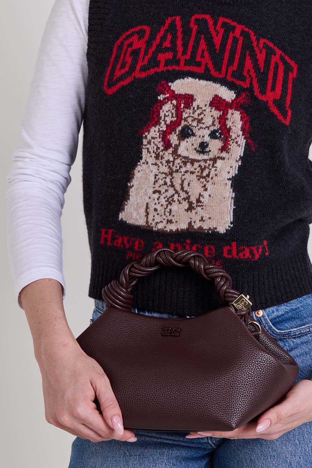 נעלי מוקסינים